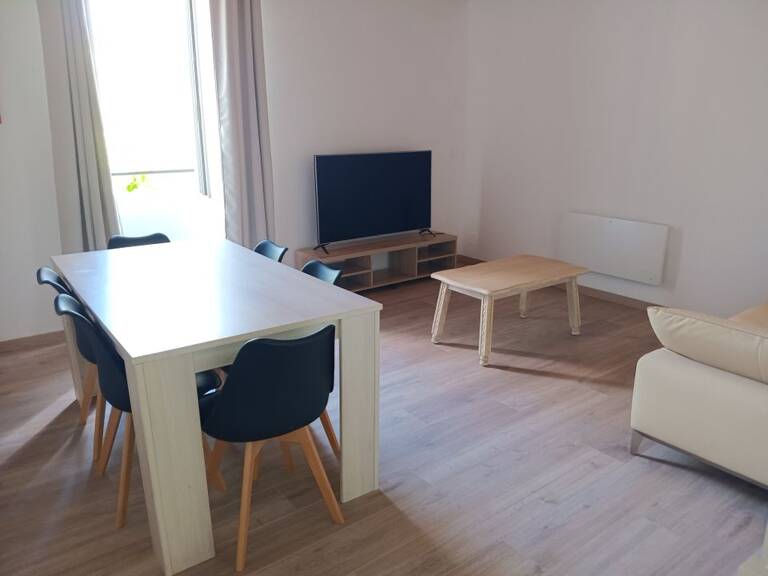 Appartement de 100m2 à louer sur Valaurie — photo 1
