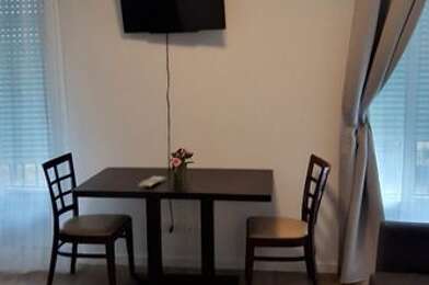 Appartement 1 pièces 1050 €