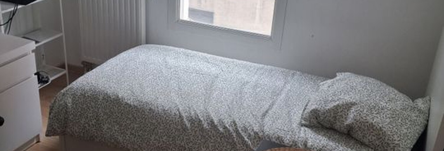 Appartement 1 Pièce 12 m² à louer à Paris 17 (75017)
