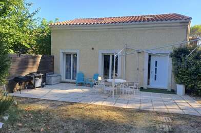 Appartement 3 pièces 1300 €