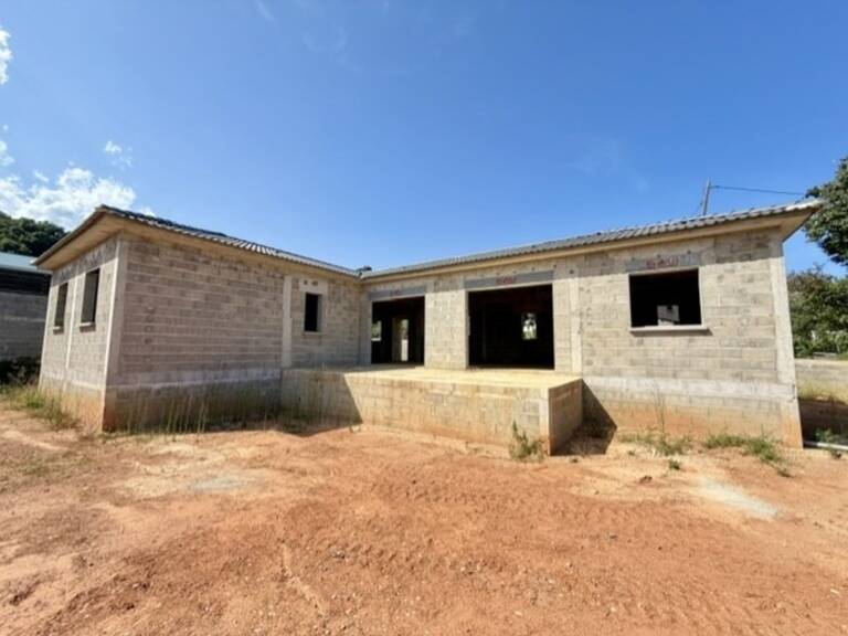 SANTA LUCIA DI MORIANI (20), Maison 5 pièces de 128 m2 avec garage — photo 1