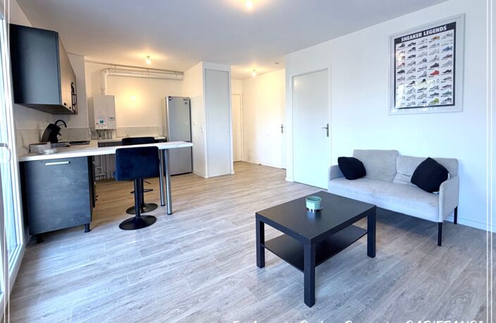 Appartement à vendre 2 pièces COULOMMIERS centre ville (77) - Balcon - Parking - Cave — photo 2