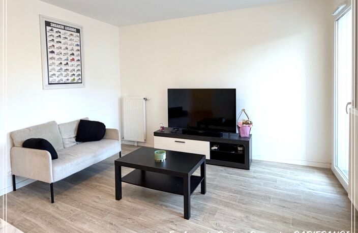 Appartement à vendre 2 pièces COULOMMIERS centre ville (77) - Balcon - Parking - Cave — photo 5