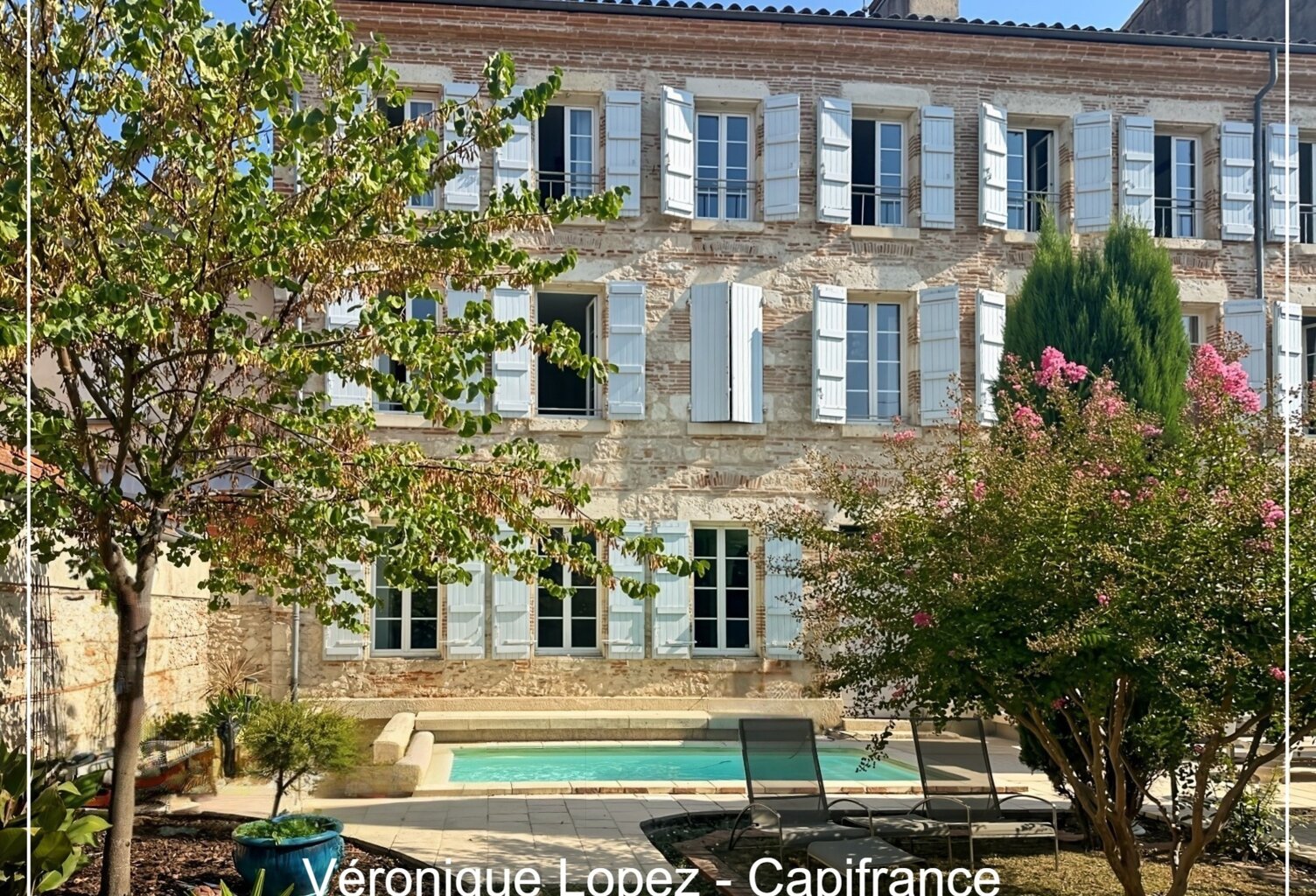 Agen quartier Préfecture, élégante demeure du XIXe siècle de 292 m² avec ascenseur, jardin, garage et piscine — photo 1