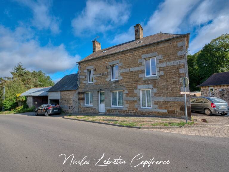 Exclusivité Capifrance - Maison en pierres – 104 m² habitables, terrain clos et arboré de 1 424 m² — photo 1