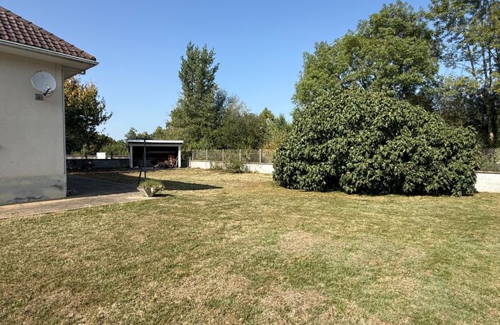 Villa sur 2 niveaux et terrain clos — photo 4