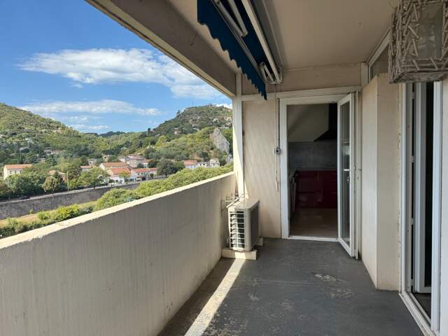 Appartement à vendre 4 pièces ALES (30) — photo du bien