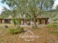 Maison de caractère à vendre 12 pièces SAINT SEVERIN SUR BOUTONNE (17) sur 4500m²de terrain arboré — photo 2