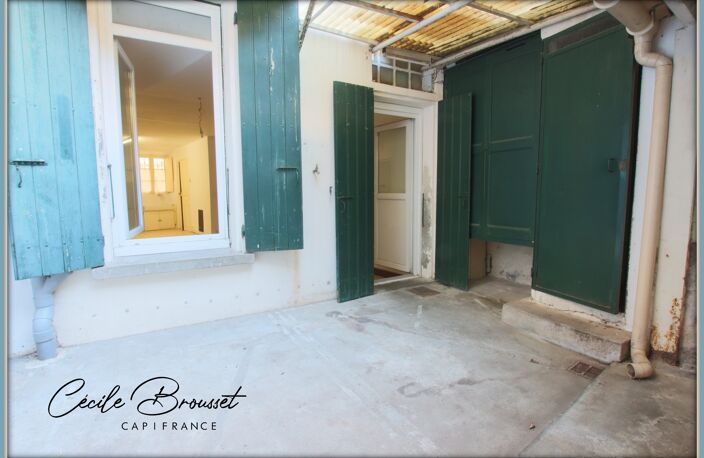 ARLES-SUR-TECH (66150) – Maison de village 5 pièces rénovée avec cour intérieure et possibilité de terrasse — photo 5