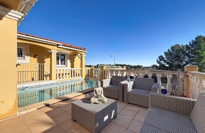 Maison à vendre 7 pièces 166 m2 JUVIGNAC (34) FONTCAUDE - Terrasse / Piscine - Double garage + Sous sol 121 m2 - Terrain clos — photo 3