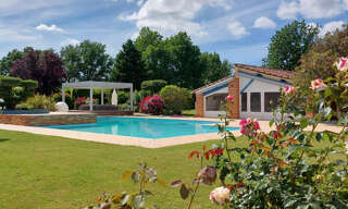 Maison 13 Pièces 481 m² à vendre à Montauban (82000)