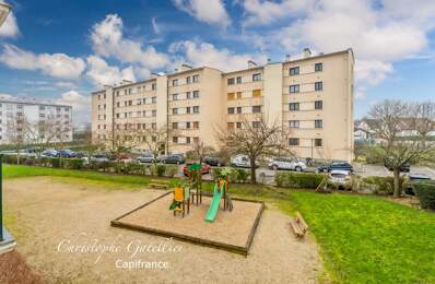 Appartement 2 chambres - Cave - parking - gare à pied — photo du bien