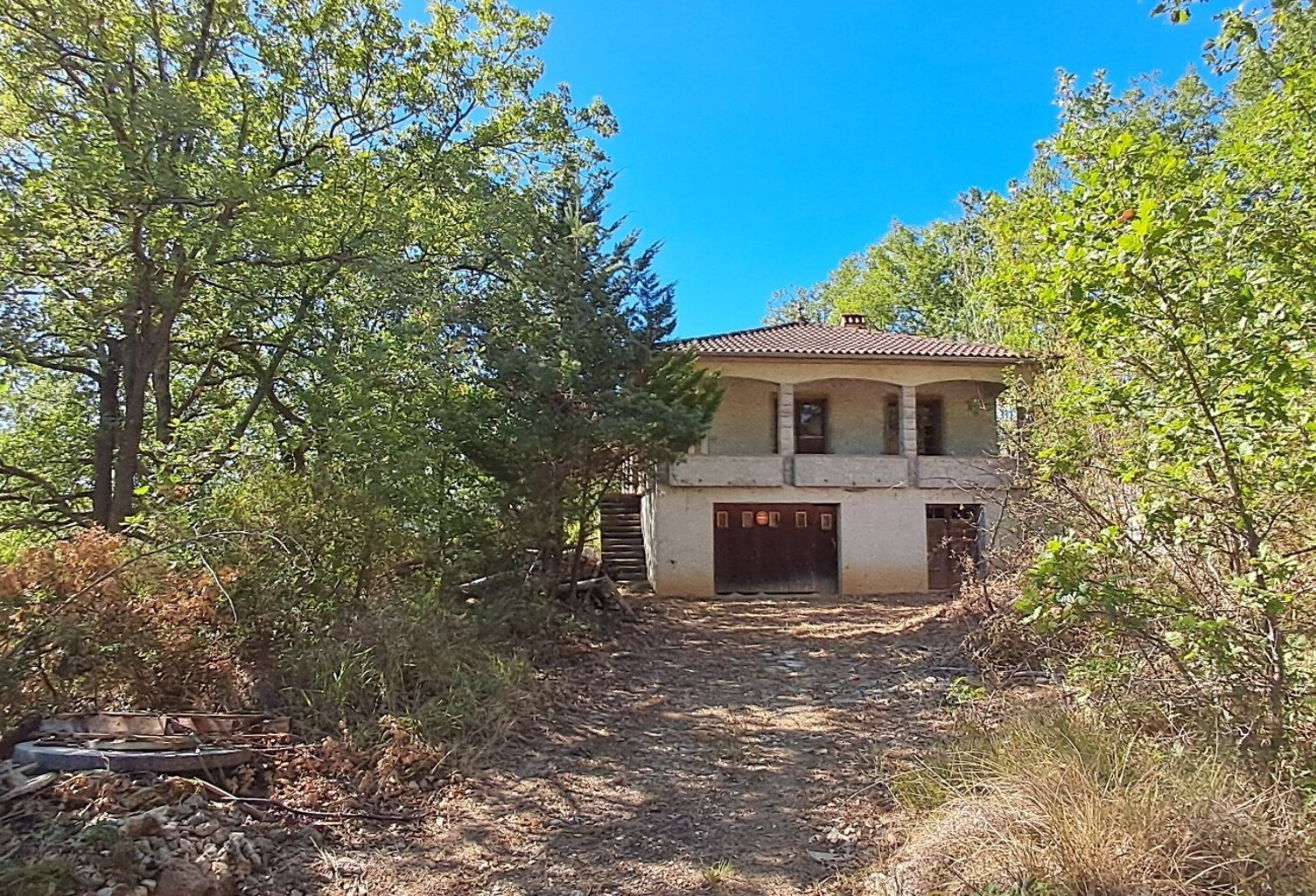 AUTERIVE (32) villa  en cours de réalisation de 112 m²,  4 pièces + sous-sol  terrain de 6231 m² — photo 1