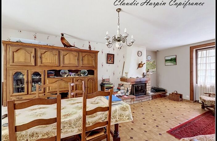 Maison à vendre 6 pièces  (79) LA FOYE MONJAULT 4 chambres terrain environ 2360 m² — photo 3
