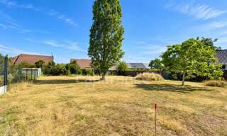 Terrain  744 m² à vendre à Saint-Denis-de-l'Hôtel (45550)
