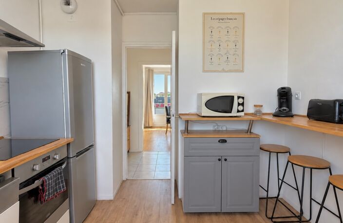 VILLEFRANCHE SUR SAONE (69400) : Appartement T3 de 70,89 m² avec balcon, cave et belle luminosité — photo 5