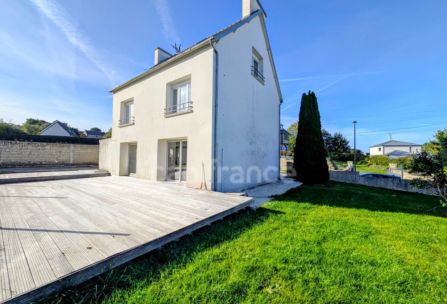 LANDERNEAU, MAISON FAMILIALE HORS LOTISSEMENT, 5 CHAMBRES, REZ DE JARDIN, GRANDE TERRASSE — photo 1