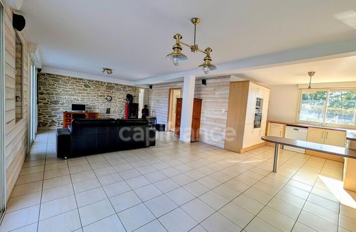 LANDERNEAU, MAISON FAMILIALE HORS LOTISSEMENT, 5 CHAMBRES, REZ DE JARDIN, GRANDE TERRASSE — photo 4
