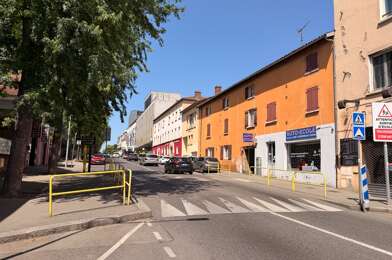 Commerce 3 pièces 228000 €