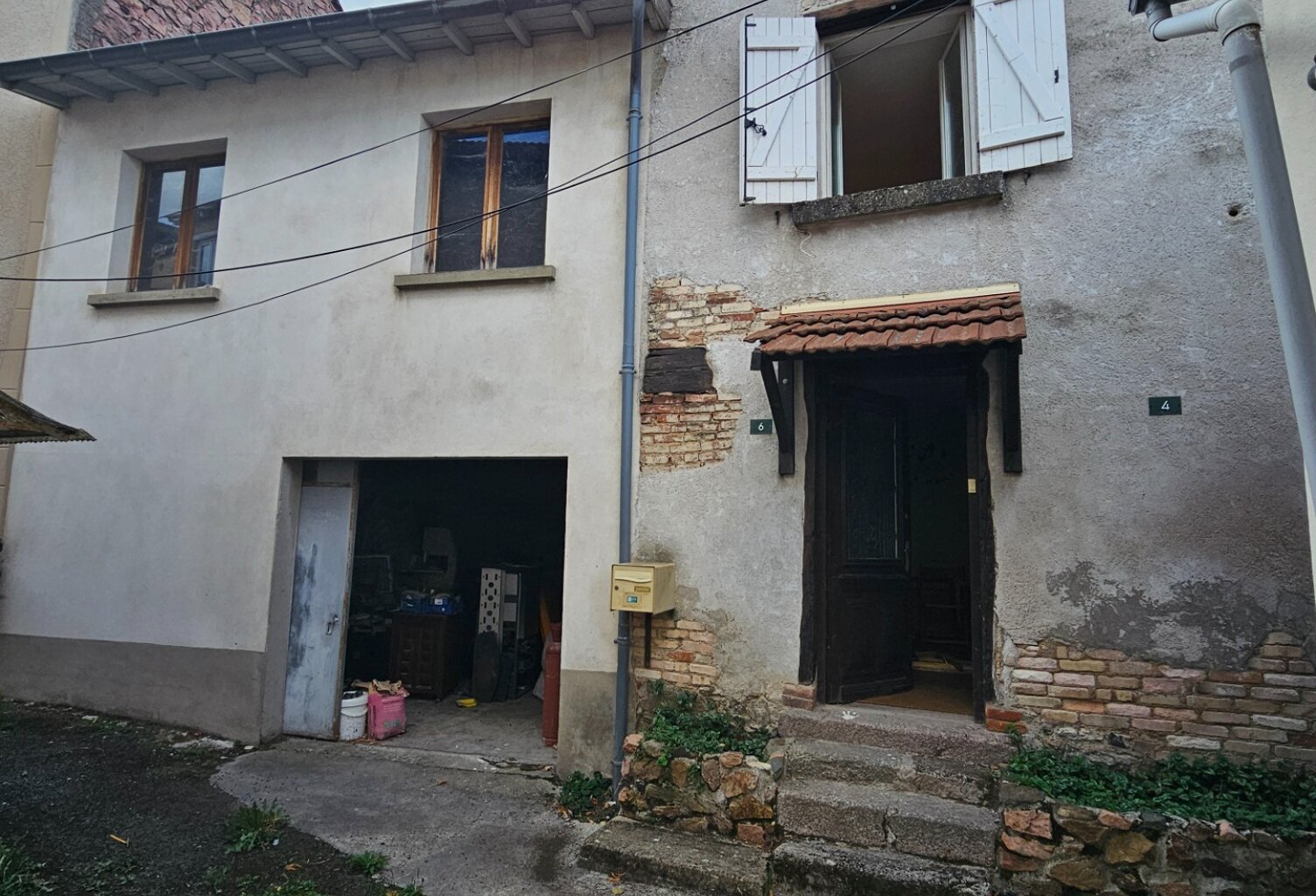 Maison à vendre 4 pièces PANISSIERES (42) — photo 1