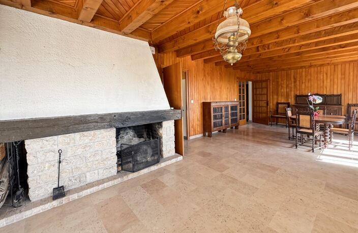 Chalet d’exception de 5 chambres sur les hauteurs de Gex – Vue panoramique sur le lac Léman — photo 4