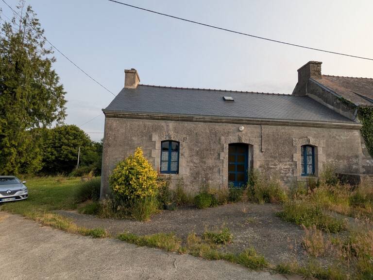 BUBRY MAISON EN CAMPAGNE VIE DE PLAIN PIED 50m² ENVIRON GARAGE PACELLES DE 6478 M² ENVIRON AVEC PUITS — photo 1