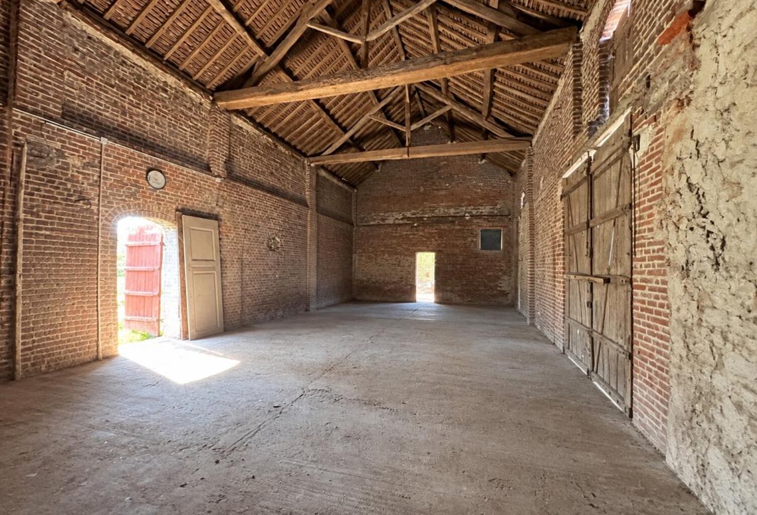 WARLUIS (60) - Grange 100m² — photo 1