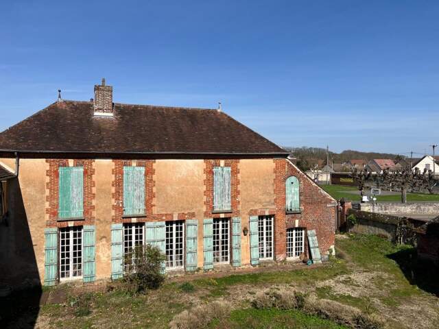 WARLUIS (60) - Maison 3p - 160m² — photo du bien