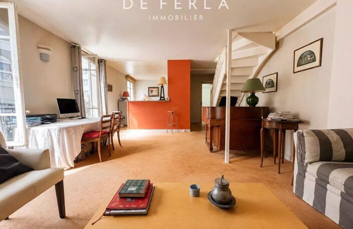 MONTPARNASSE/GAÎTÉ : Duplex en dernier étage avec terrasse, Paris 14e — photo 3