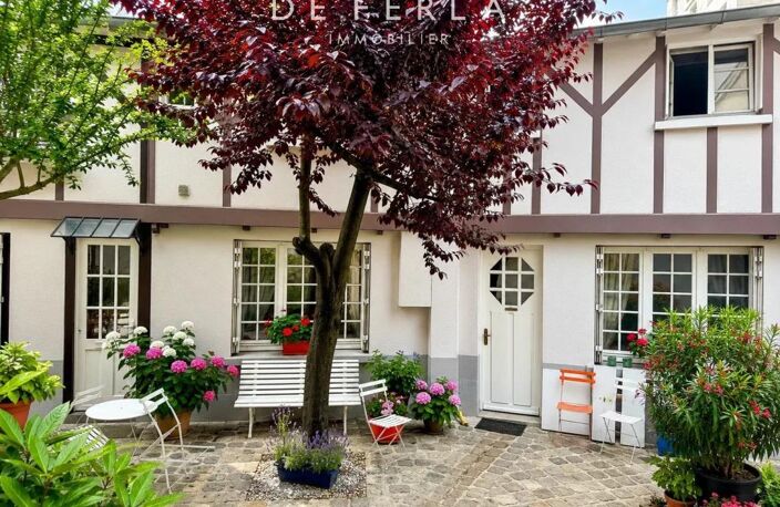 MONTPARNASSE/GAÎTÉ : Duplex en dernier étage avec terrasse, Paris 14e — photo 5