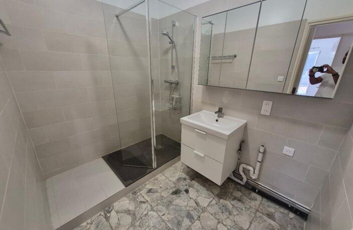 Appartement À Vendre Avignon, 82 m², 2 chambres, balcon, garage, cave — photo 4