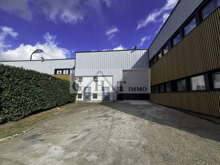 Entrepôt Bureaux A louer Villeneuve la garenne — photo 1