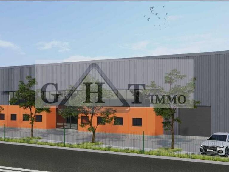 Local d'activité de 550 m² à 1100m² à vendre à ENNERY — photo 1