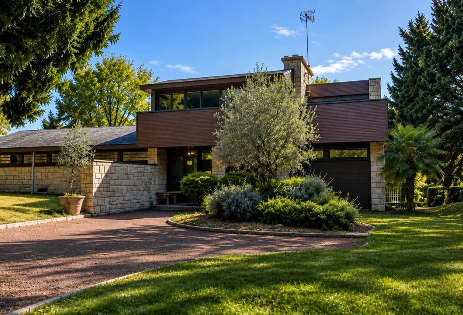 Maison d’architecte Jean Fayeton – 195 m² au cœur du Parc du Château — photo 1