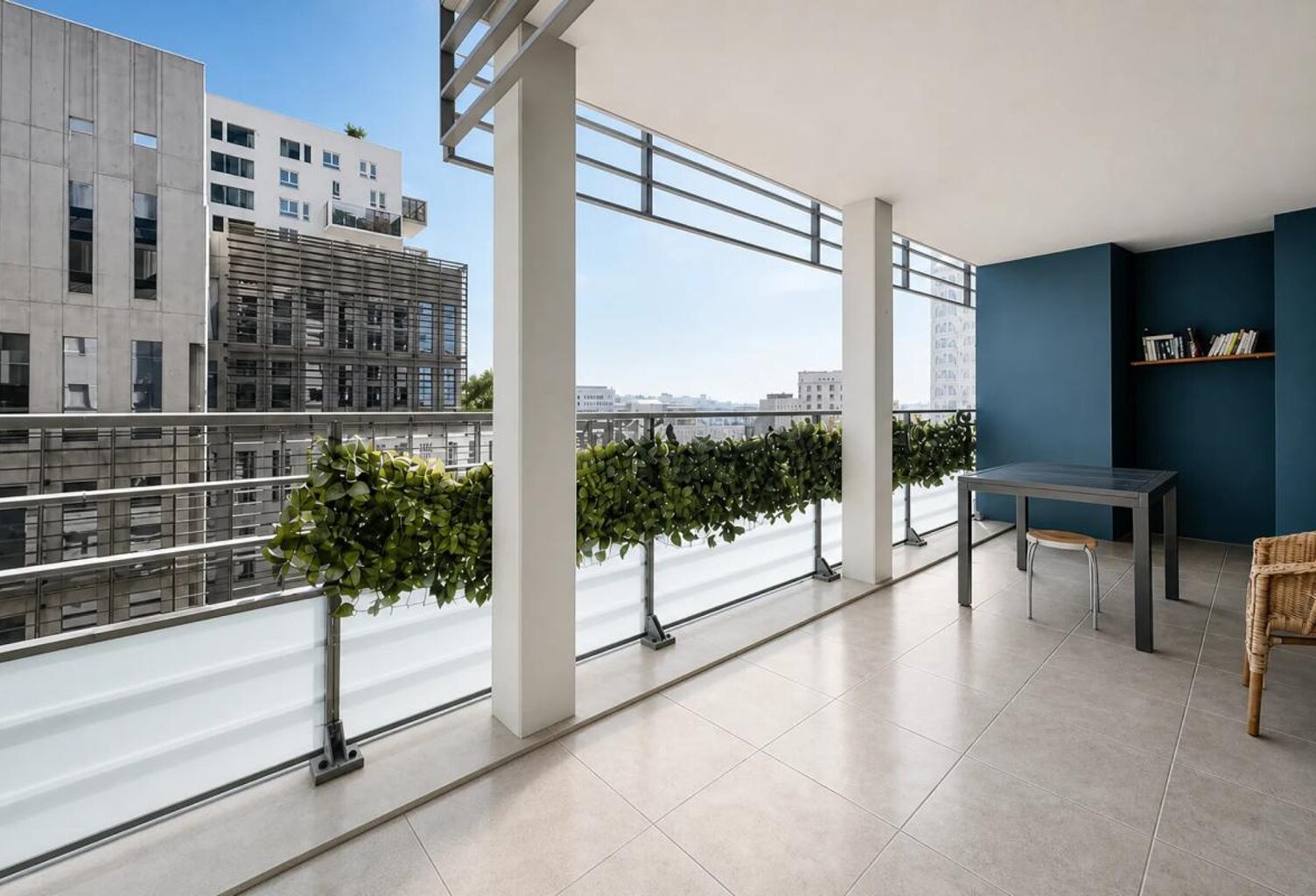 Appartement de 2 pièces de 41,5 m² à Marseille — photo 1