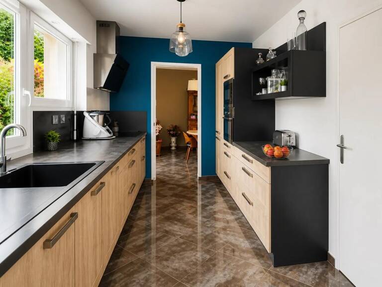Maison de 5 pièces de 174 m² situé à Confolens — photo 1