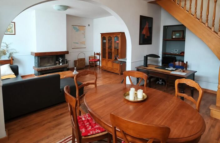 Maison de 9 pièces de 149 m² à Loir en Vallée — photo 3
