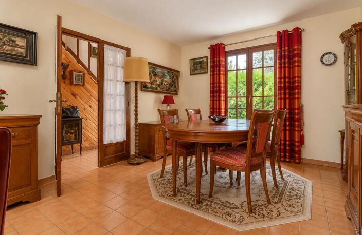 Maison de 7 pièces de 112 m² à Parmain — photo 4