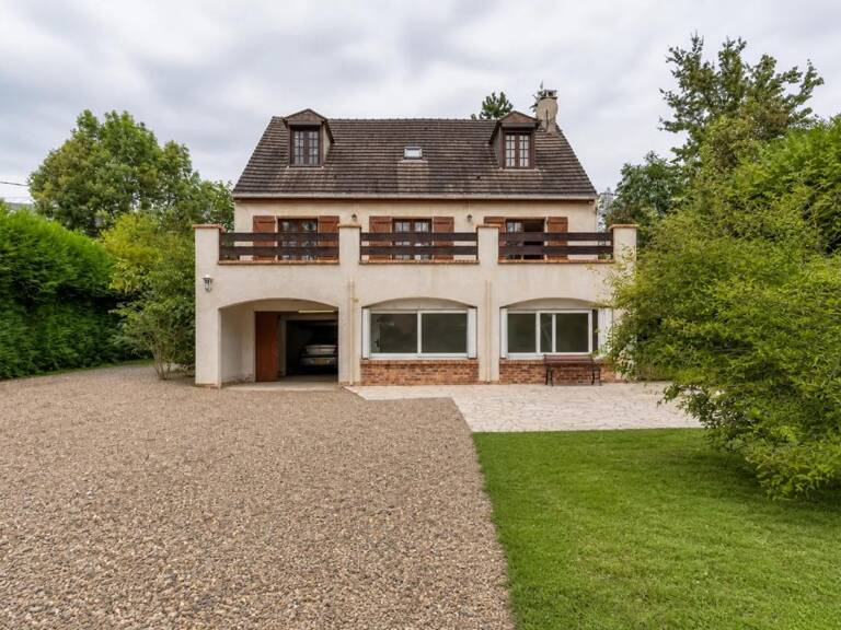 Maison de 7 pièces de 112 m² à Parmain — photo 1