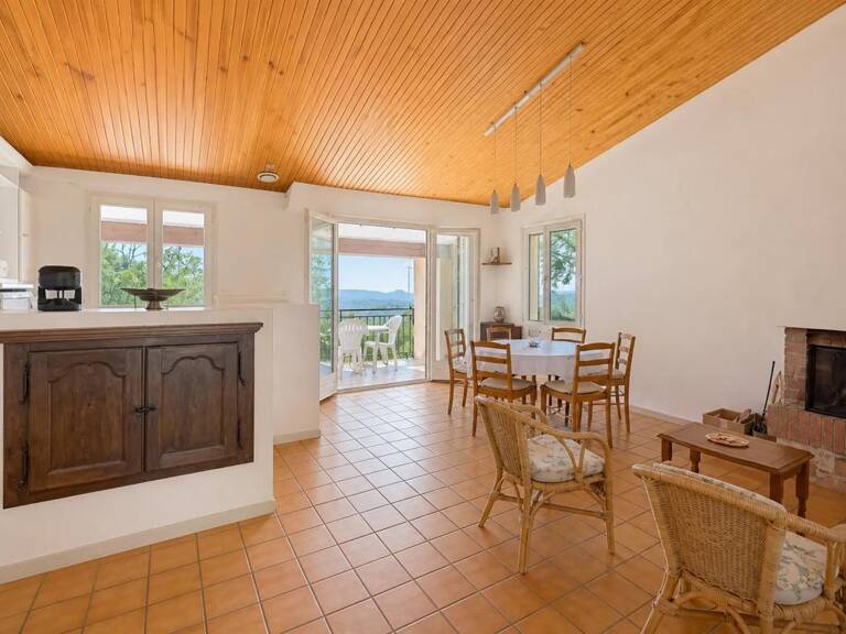 Maison de 8 pièces de 150 m² à Seillans — photo 1
