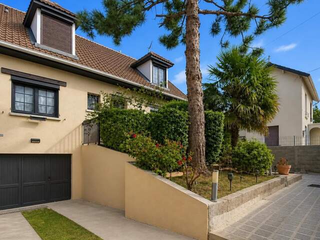 Maison de 5 pièces de 100 m² à Goussainville — photo du bien