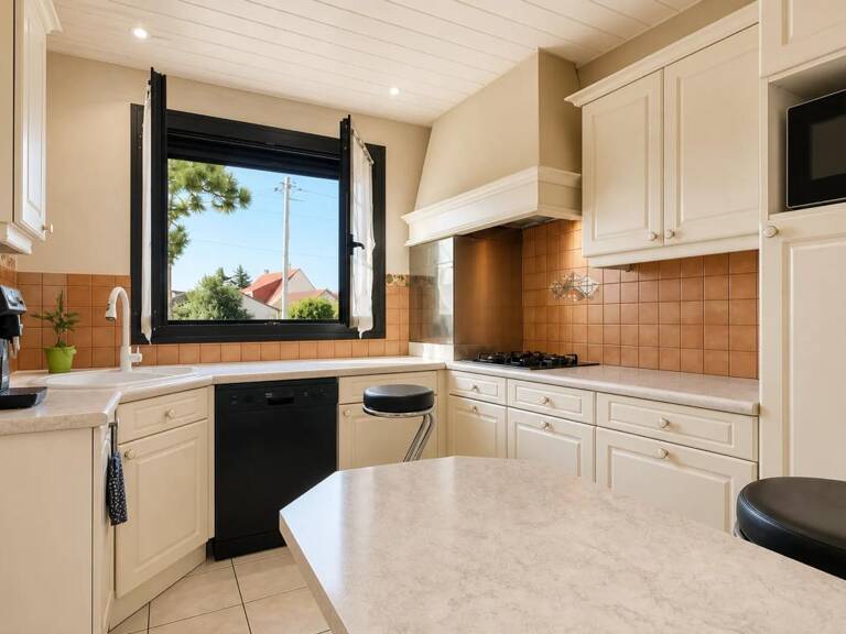 Maison de 5 pièces de 100 m² à Goussainville — photo 1