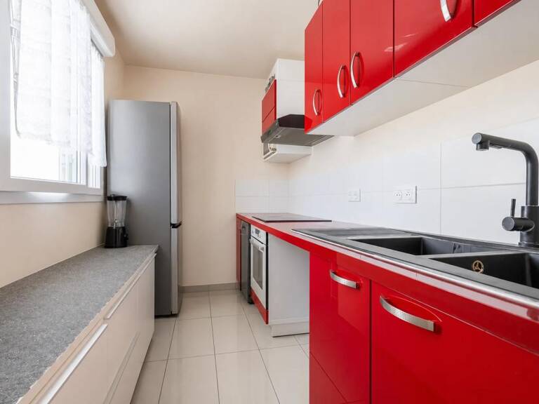 Appartement 3 pièces de 59 m² à La Courneuve — photo 1