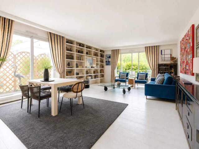 Appartement de 6 pièces de 151 m² à Neuilly-sur-Seine — photo du bien