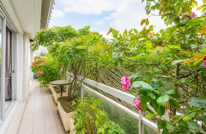 Appartement de 6 pièces de 151 m² à Neuilly-sur-Seine — photo 3