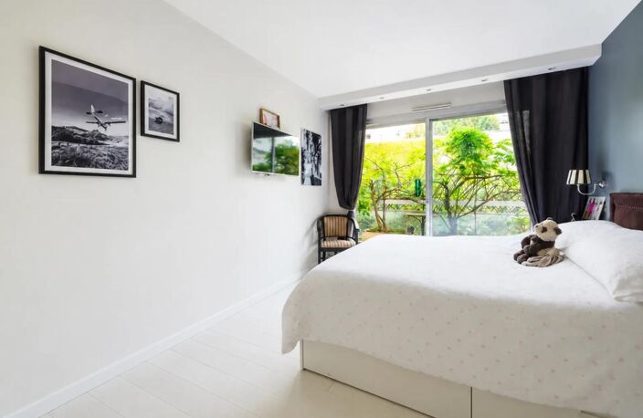 Appartement de 6 pièces de 151 m² à Neuilly-sur-Seine — photo 4
