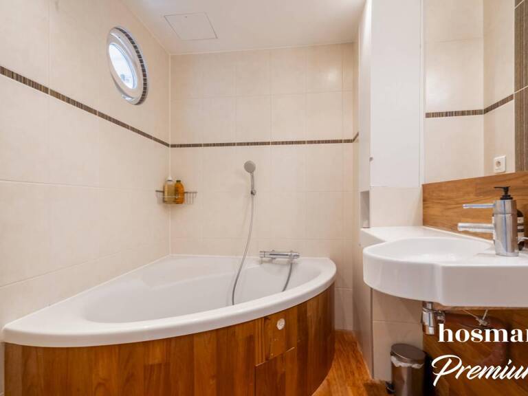 Le calme au coeur de Paris ! Appartement 4 pièces de 93 m² avec cave - Etienne Marcel - Rue de Turbigo, Paris — photo 1