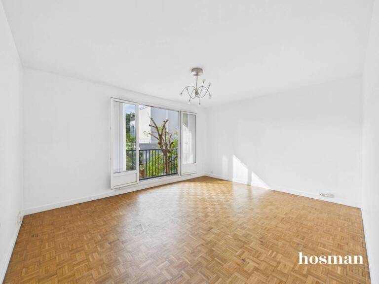 Appartement 3 pièces de 65 m² avec balcon et parking - Rue Kilford, Courbevoie — photo 1