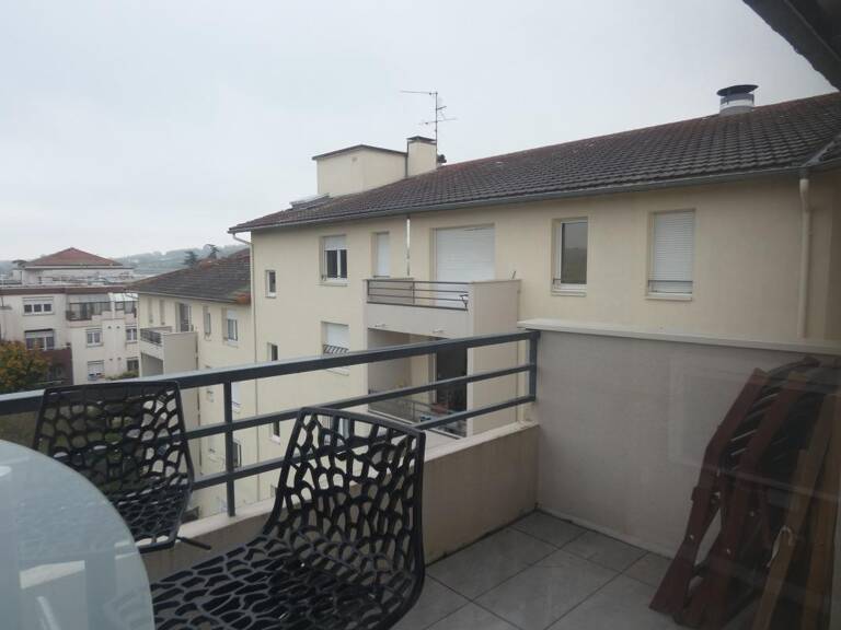 T2 MEUBLE - AV CHARLES DE GAULLE avec Balcon et parking — photo 1