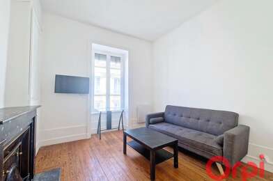 Appartement 2 pièces 815 €